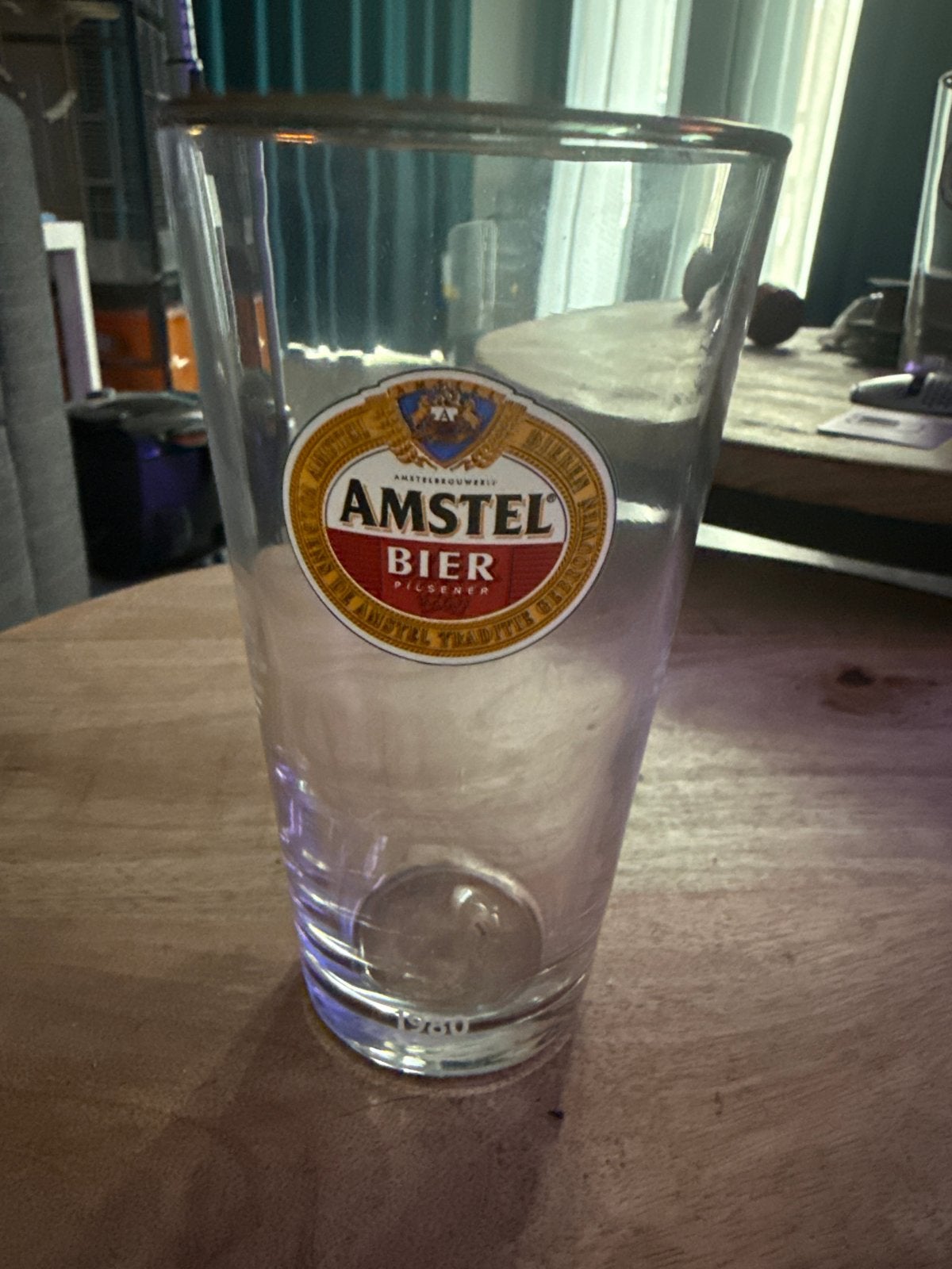 Amstel Bierglas 1980 - Zeg het met een Vaasje 2 stuks, Verzamelen, Ophalen, Zo goed als nieuw, Glas of Glazen, Amstel