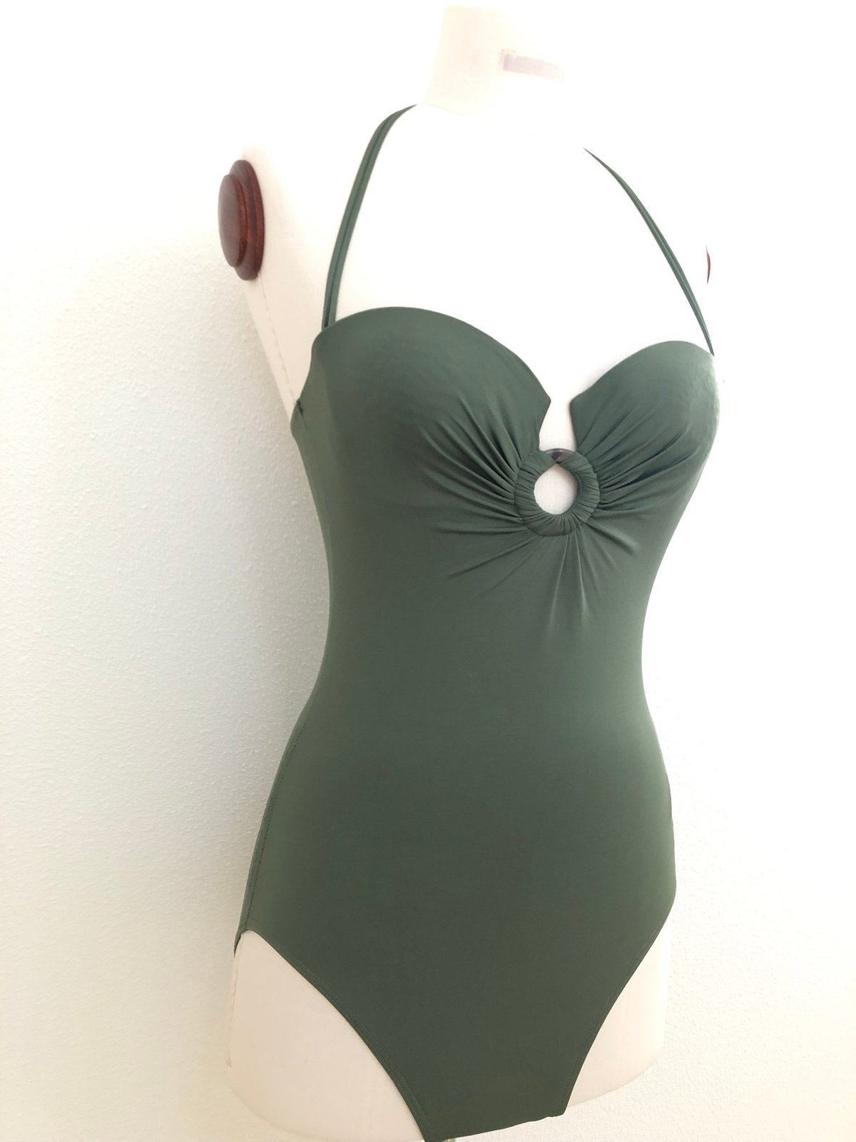 BADPAK mt38 OLIJFGROEN stijlvol slankmakend HUNKEMÖLLER, Verzenden, Zo goed als nieuw, Groen, Badpak