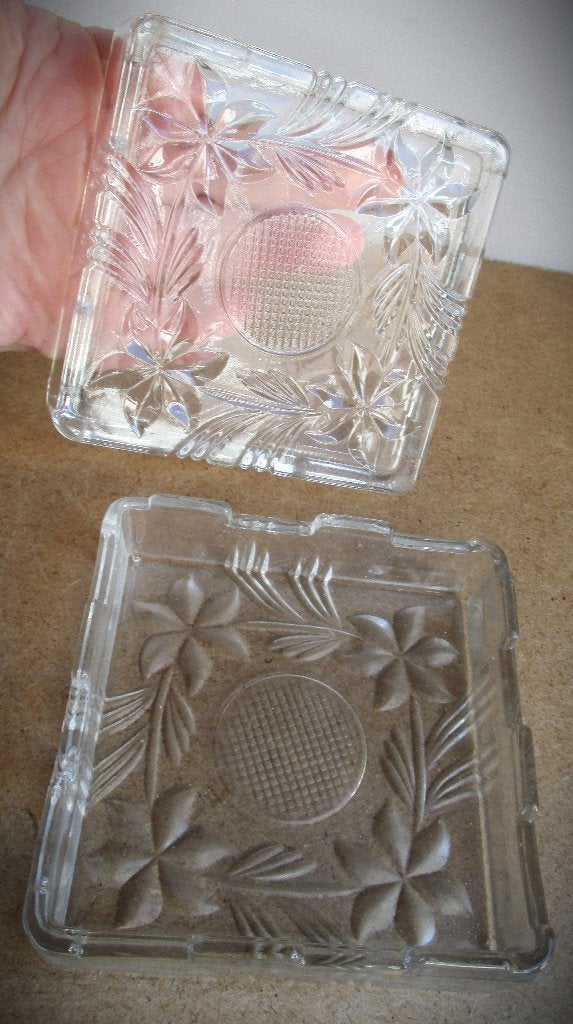 Sieraden doosje van Glas met kantelen~Antiek bewerkt Glazen, Ophalen of Verzenden