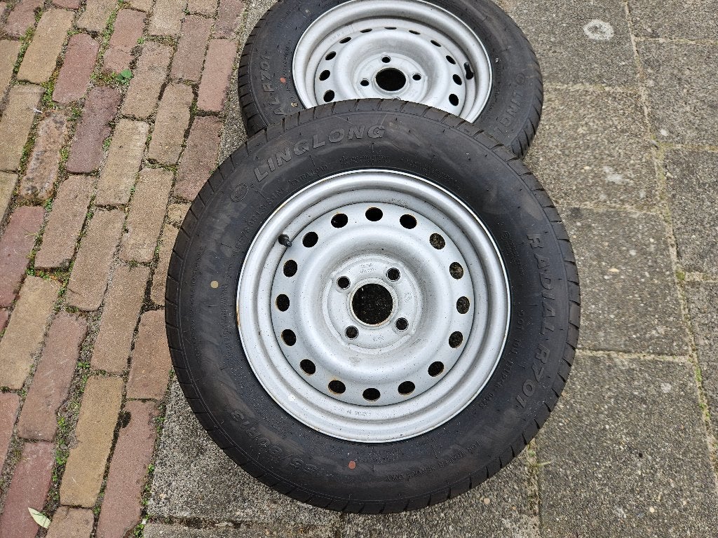 Linglong banden 155/80R13 (DOT 0625), Ophalen, Zo goed als nieuw