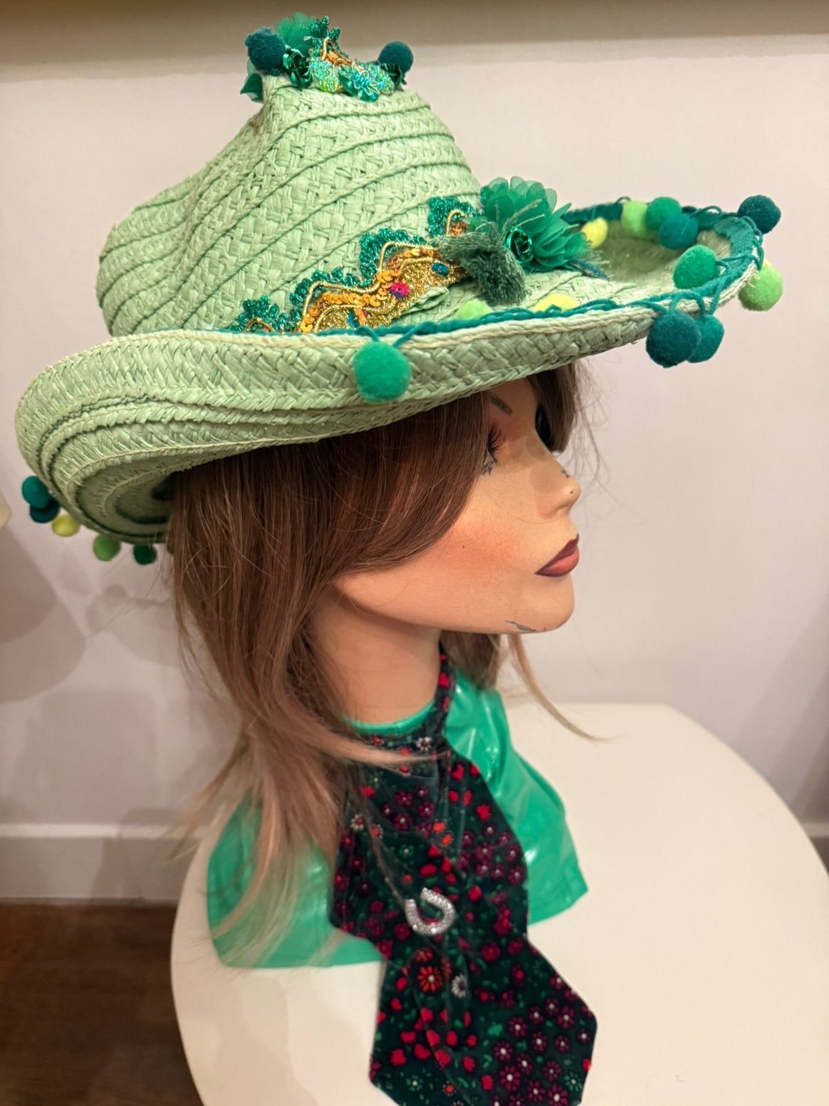 Leuke carnaval hoed ,nieuw, Kleding | Dames, Carnavalskleding en Feestkleding, Carnaval, Maat 42/44 (L), Nieuw, Ophalen of Verzenden