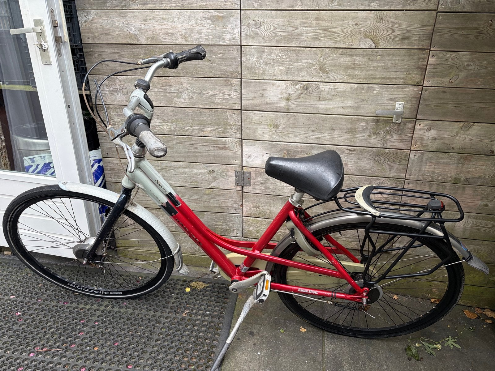 Gazelle Damesfiets 28 inch - Nette Staat, Ophalen, Gebruikt, Velgrem, Versnellingen