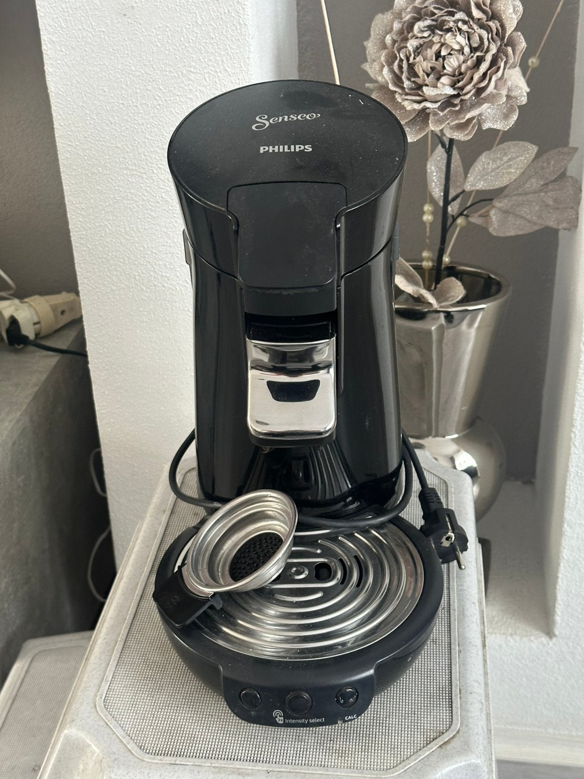 Te koop: Philips Senseo koffiezetapparaati –weinig gebruikt, Ophalen of Verzenden, Zo goed als nieuw, Koffiemachine