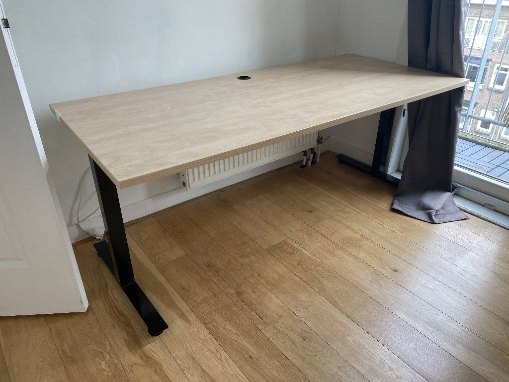 Slinger verstelbaar zit-sta bureau 180x80 cm met zwart frame, Huis en Inrichting, Ophalen, Zit-sta bureau, Gebruikt, In hoogte verstelbaar