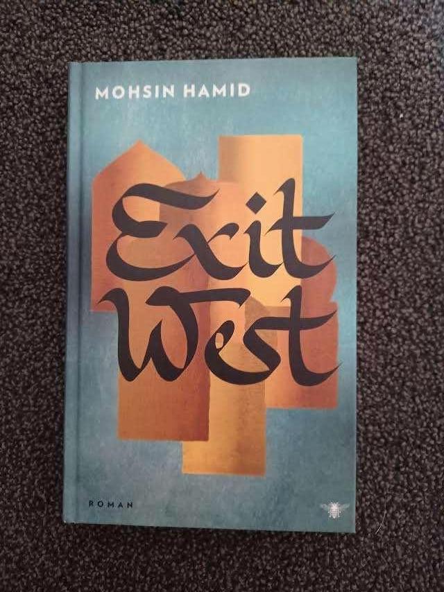 Exit West, Boeken, Ophalen of Verzenden, Nieuw, Wereld overig