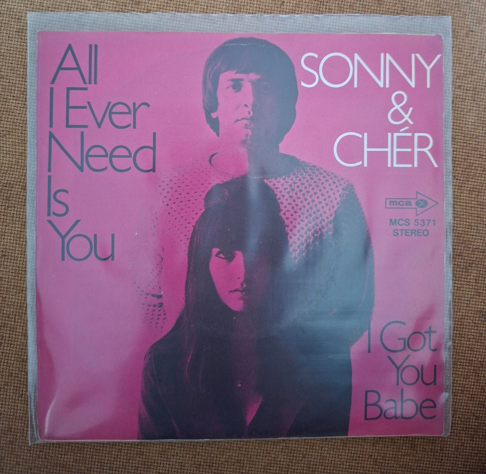Sonny and Cher  - All I ever need is you - Single is TOP, Ophalen of Verzenden, Gebruikt, 7 inch, Pop