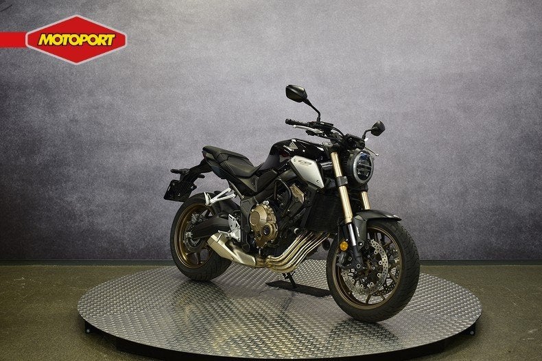 Honda CB 650 R (bj 2019), Motoren, Info@motoportwormerveer.nl, Honda Motor Europe, Bedrijf, Crystal Bldng B-Unit B11.2 Rivium Blv200
2909 LK  Capelle aan den IJsel, NL