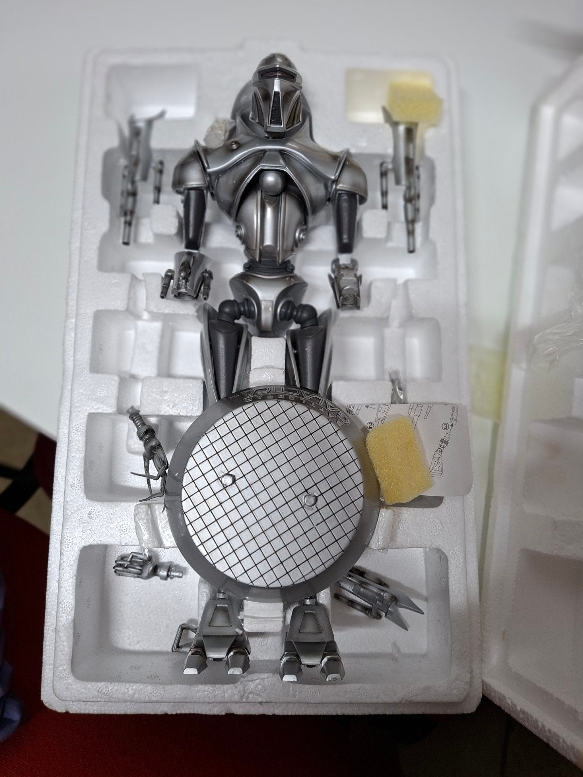 Battlestar Galactica Cylon Centurion 1/6 Schaal Figuur, Verzamelen, Poppetjes en Figuurtjes, Zo goed als nieuw, Ophalen of Verzenden