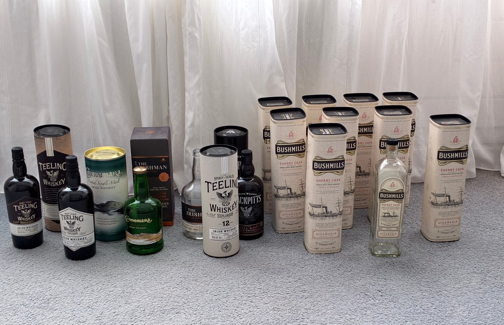 Collectie lege Ierse whisky flessen in doos / koker | Irish, Ophalen, Frankrijk, Overige typen