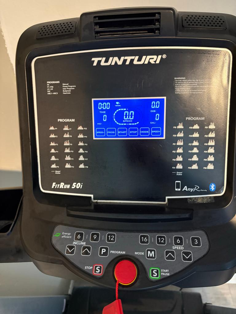 Tunturi FitRun 50i Loopband - Ideaal voor thuissporters, Sport en Fitness, Ophalen, Gebruikt, Metaal, Loopband