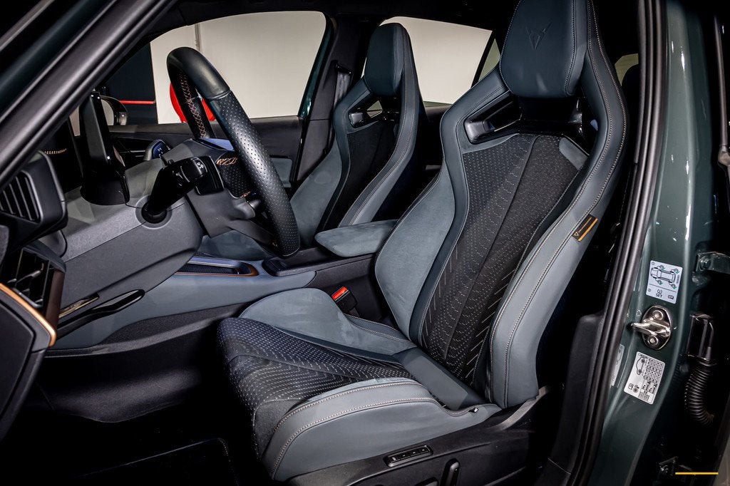 Cupra Born VZ 84 kWh|Pano|1eig|FullOptions|HUDG, Auto's, Cupra, Automaat, Achterwielaandrijving, 510 min, Zwart