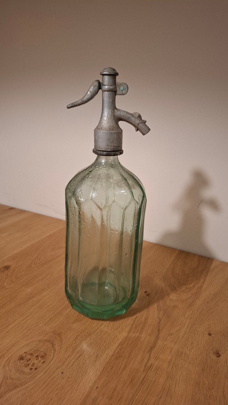 Lichtgroene waterfles, vintage, Antiek en Kunst, Ophalen of Verzenden