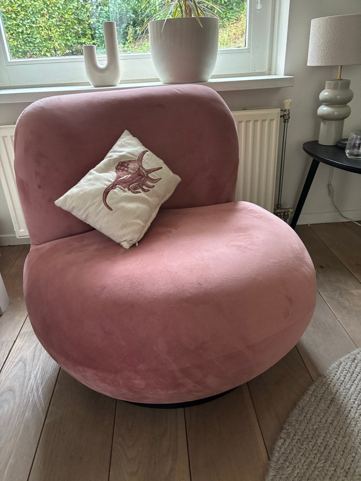Roze fauteuil, draaibaar, zacht en comfortabel, Ophalen, Gebruikt, Stof, 75 tot 100 cm