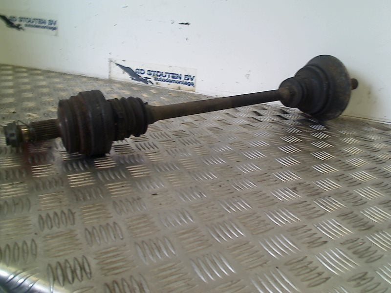 Aandrijfas Links Achter Mercedes-Benz SL (R230) 2002, Gebruikt, Mercedes-Benz AG, Mercedes-Benz, Mercedesstraße 120, Stuttgart 70372, , Duitsland
