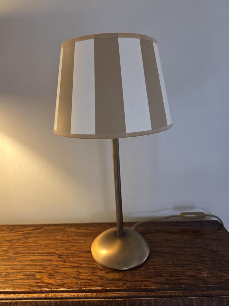 Tafellamp met gestreepte kap, Ophalen, Gebruikt, Metaal, Minder dan 50 cm