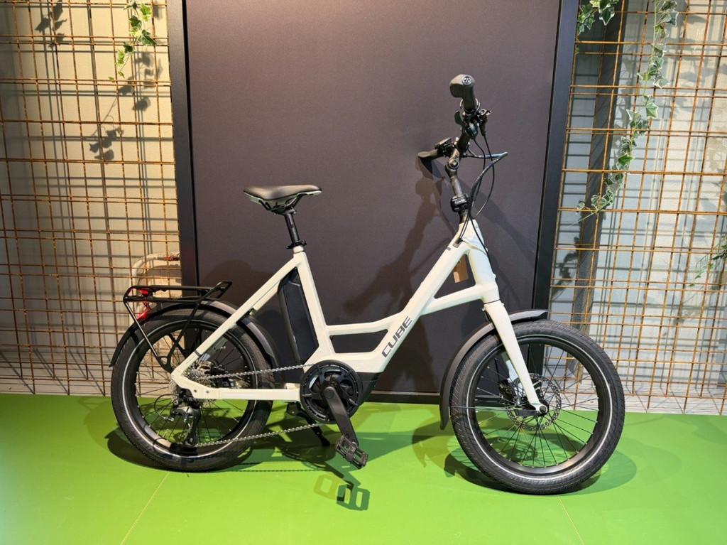 Cube COMPACT HYBRID 500 COTTON/REFLEX 50cm 2026, Fietsen en Brommers, -, - 0
-, NL, Nieuw, 47 tot 51 cm