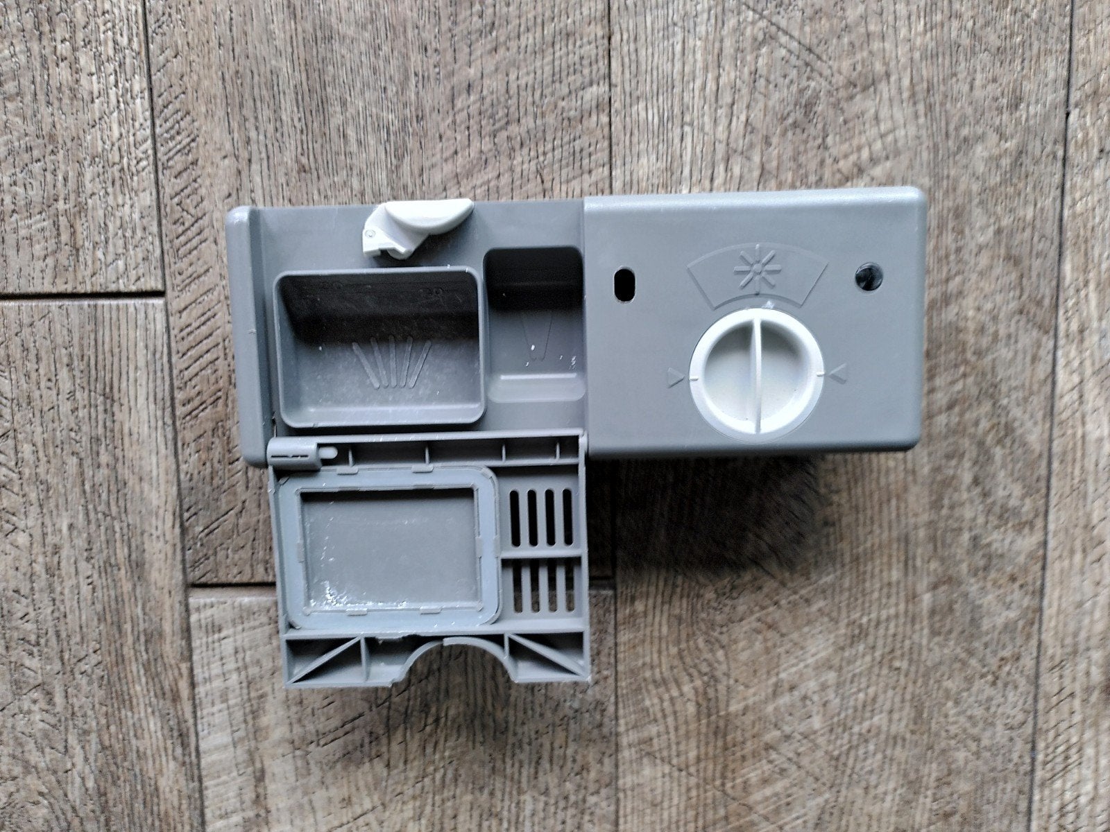 Zanussi 1113330029

Afwasmiddellade vaatwasser, Witgoed en Apparatuur, Onderdelen en Toebehoren, Ophalen of Verzenden, Gebruikt