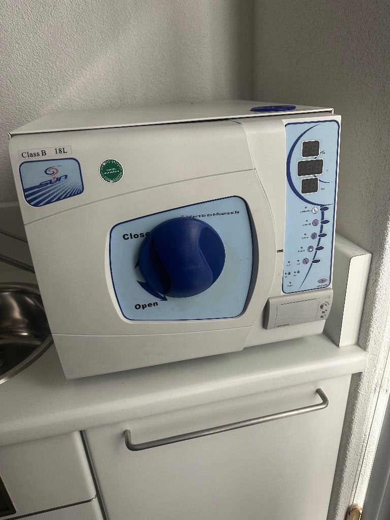 B Autoclaaf (Sterilisator)18L als nieuw,  850 Euro. Tattoo ?, Diversen, Ophalen, Zo goed als nieuw