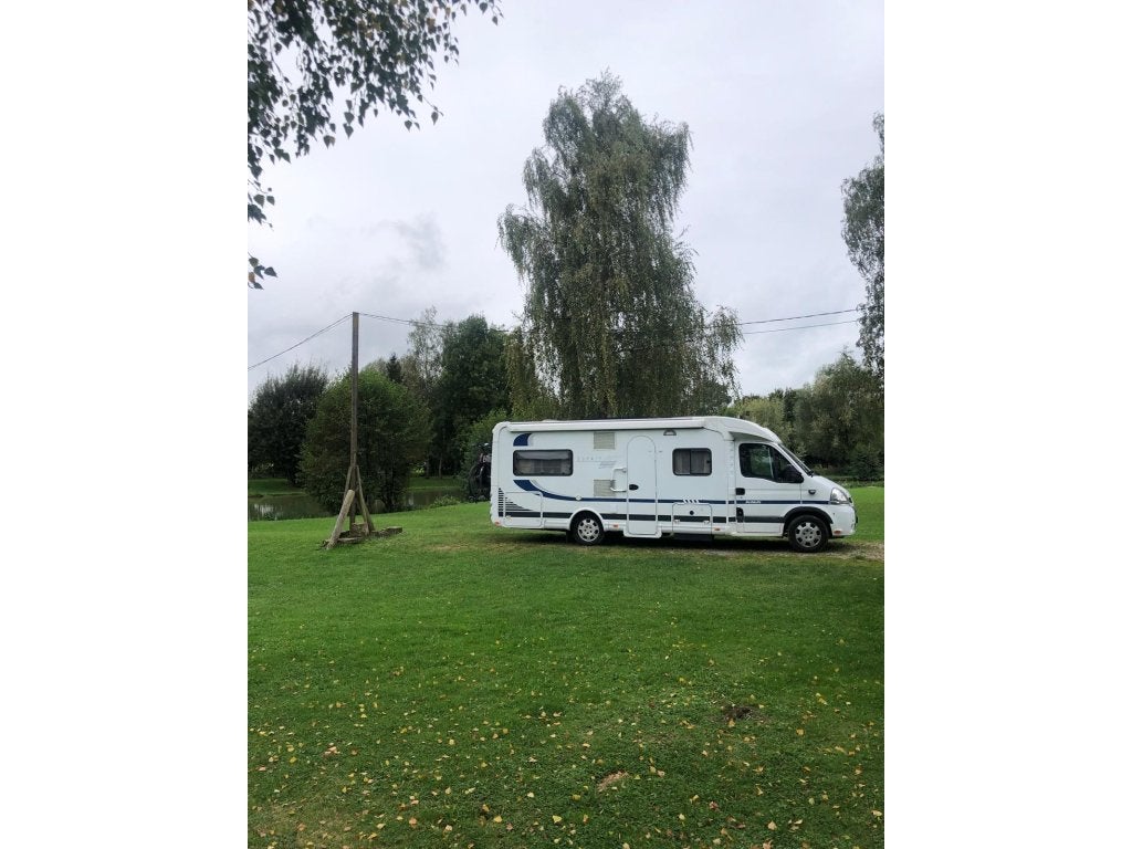 Dethleffs esprit RT6844 (1056574), Rookmelder, Vloeistofverwarming, 7 tot 8 meter, Particulier