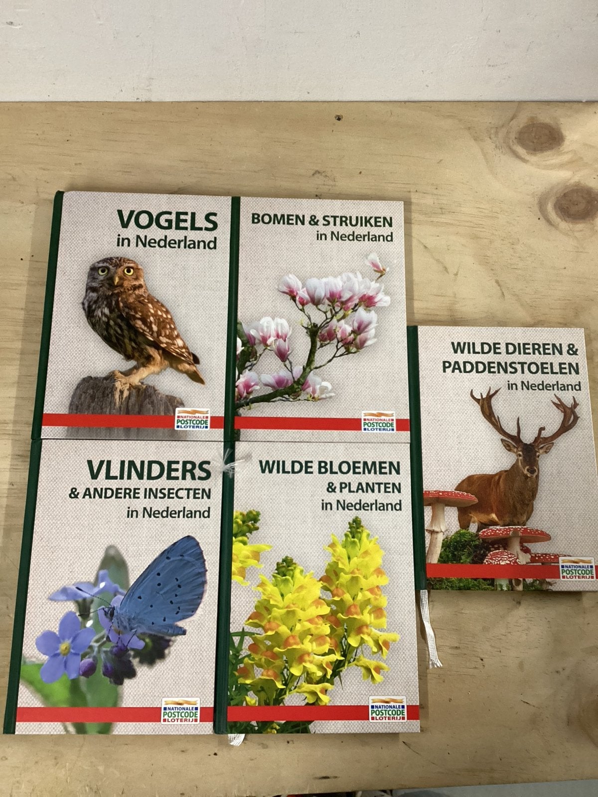 Natuurboeken Nederland: Vogels, Vlinders, Bloemen, Bomen, Di, Verzenden, Zo goed als nieuw, Natuur algemeen
