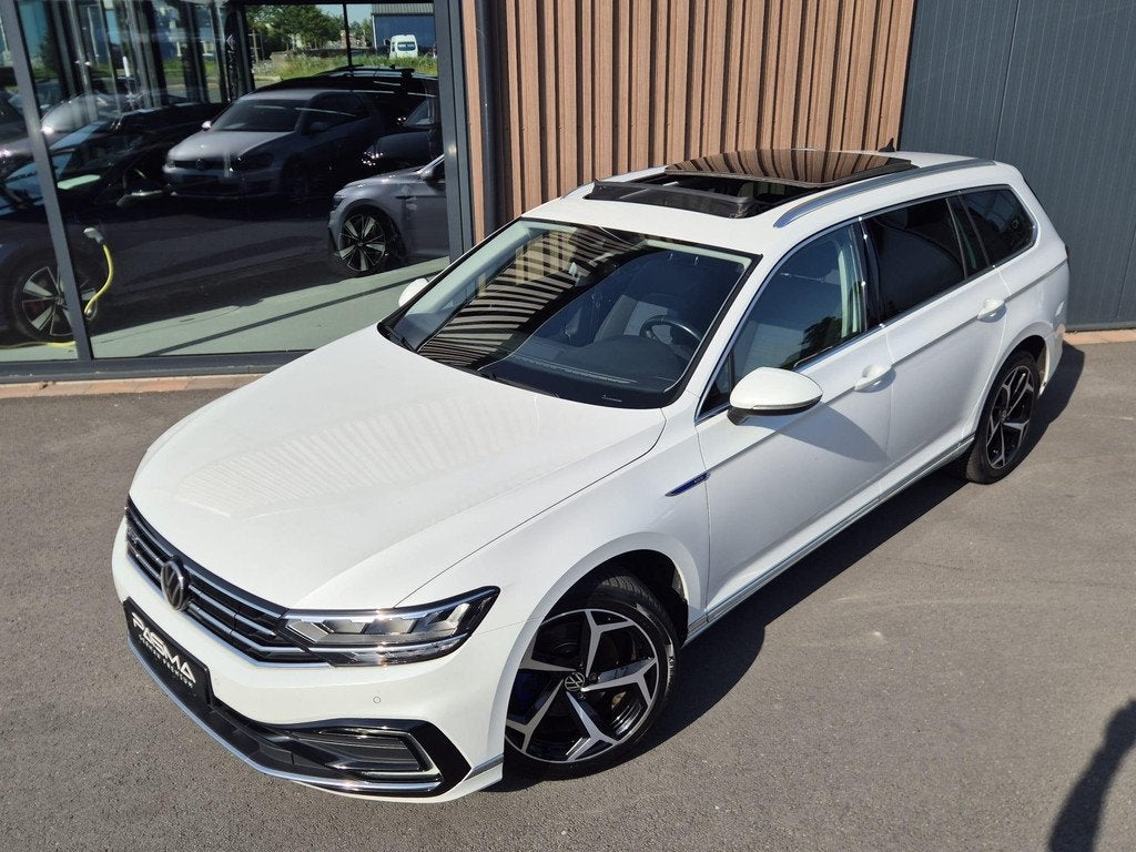 Volkswagen Passat Variant 1.4 TSI PHEV GTE Business | BTW |, Auto's, Volkswagen, Stof, Gebruikt, Wit, Hybride Elektrisch/Benzine