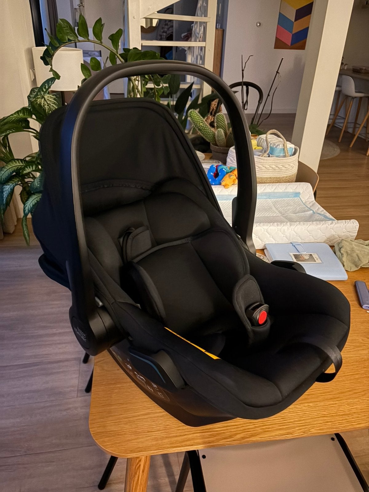 Britax Römer BABY-SAFE CORE autostoel - Midnight Grey