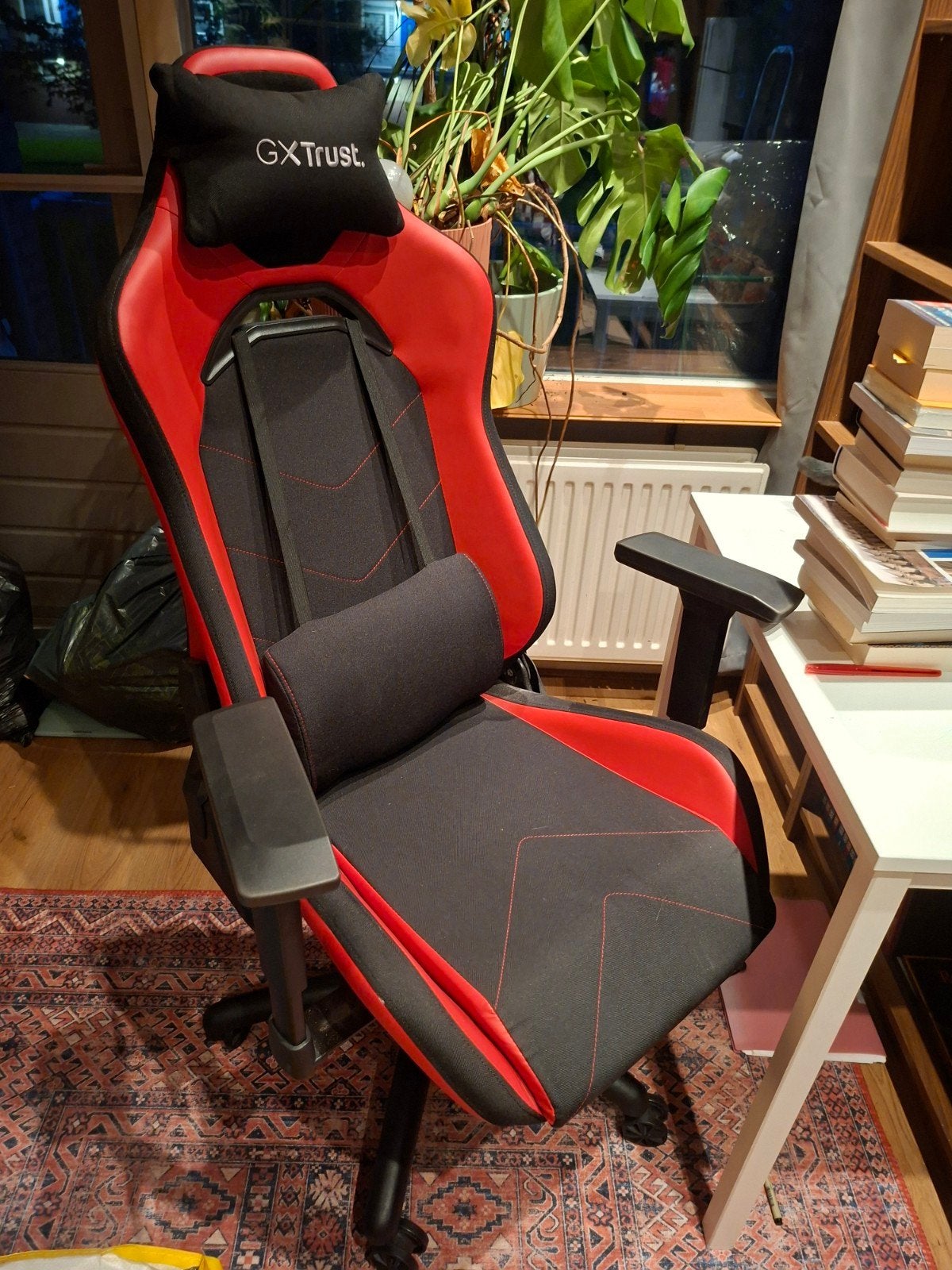 Trust GXT Gaming Stoel Rood - Ergonomisch en Comfortabel, Ophalen, Gebruikt