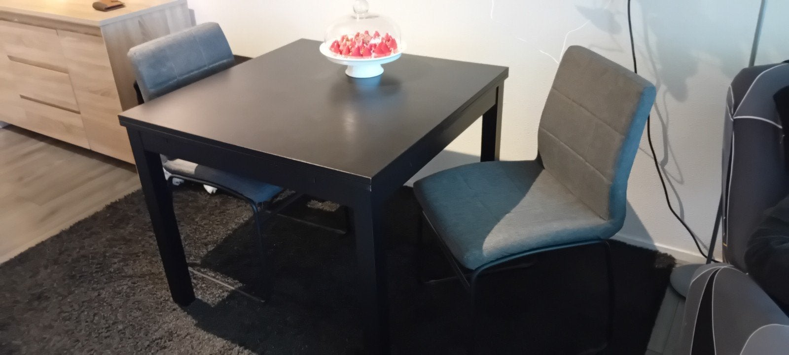 Uitschuifbare vierkante tafel 90x90 cm met 2 stoelen, Huis en Inrichting, Ophalen, Gebruikt, 50 tot 100 cm, Vierkant