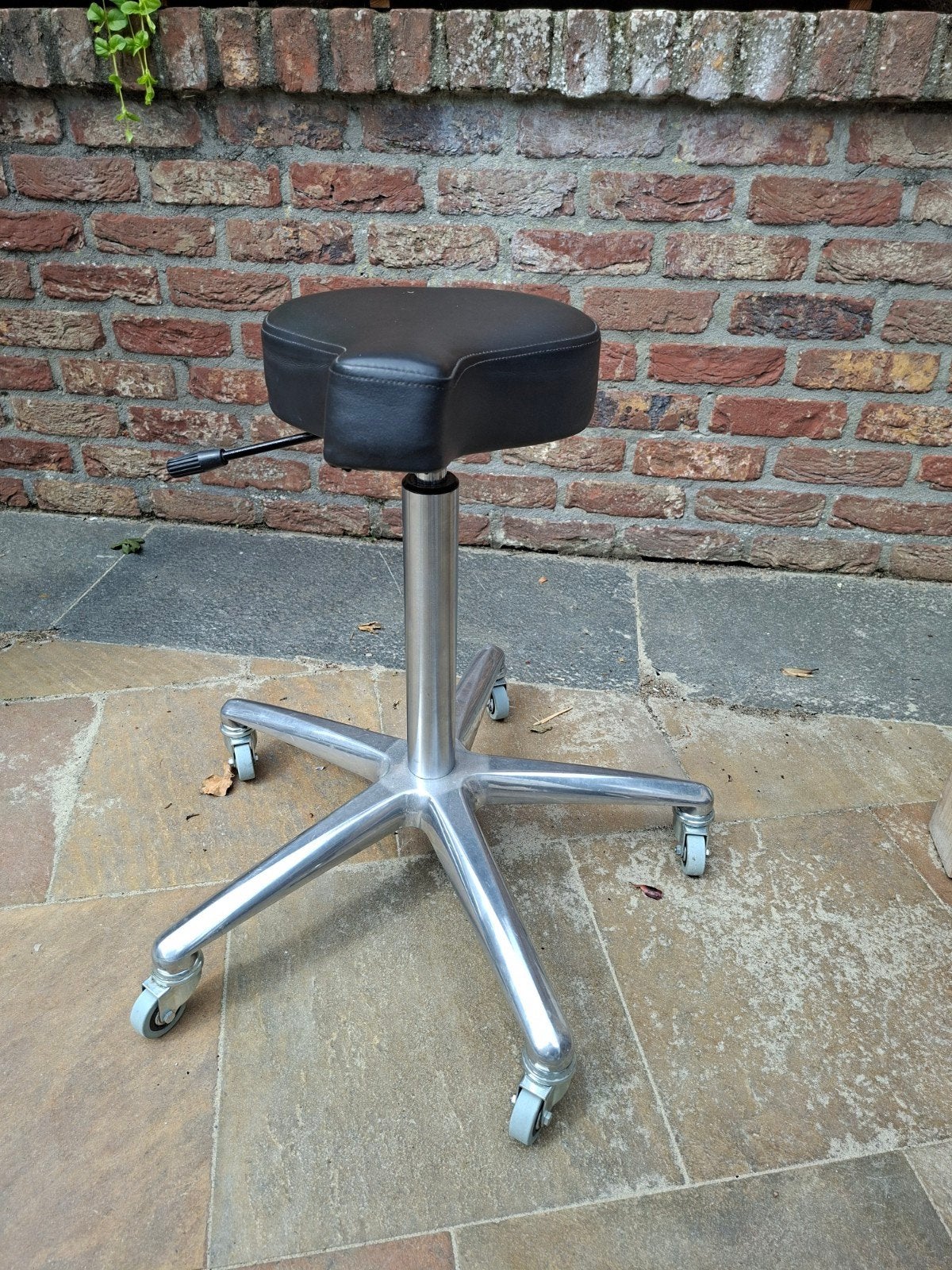 Zadelkruk met wieltjes, Ophalen, Hout