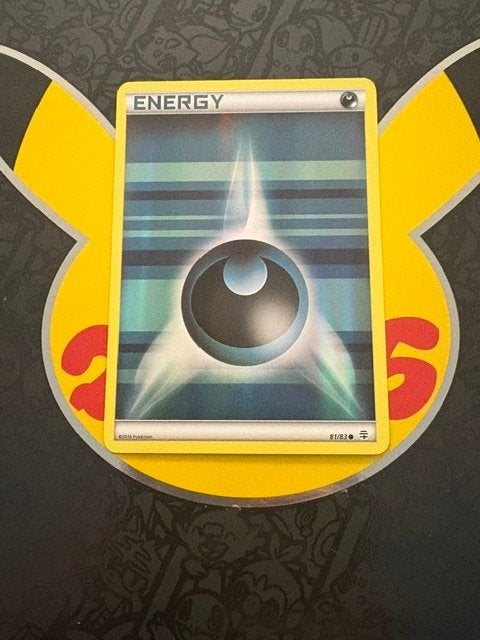 dark energy 81/83 reverse holofoil, Hobby en Vrije tijd, Verzamelkaartspellen | Pokémon, Ophalen of Verzenden, Zo goed als nieuw