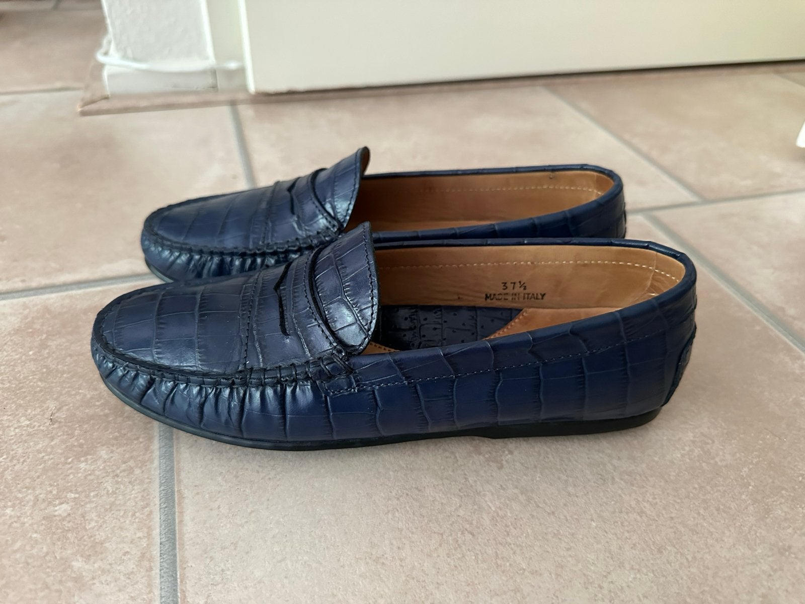 Paul Noyen instappers - Blauw krokodillenleer - Maat 37.5, Kleding | Dames, Schoenen, Ophalen of Verzenden, Zo goed als nieuw
