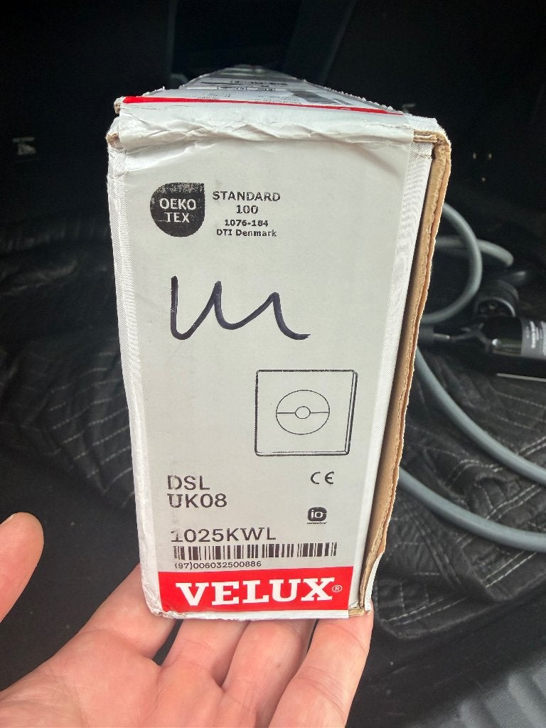 Velux electrisch rolgordijn DSL UKO8 wit 1025, Rolgordijn, Verduisterend, Wit, Nieuw