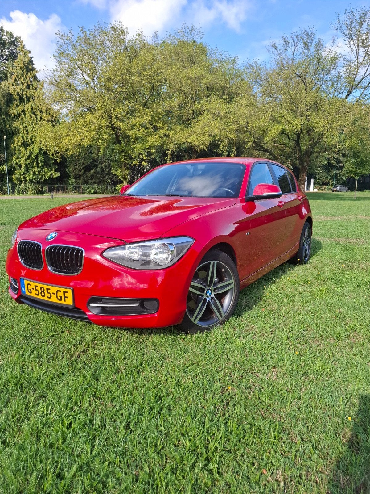 BLIKVANGER! BMW 1 serie rood, Auto's, BMW, Particulier, Te koop