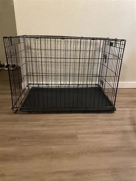 honden bench, Ophalen, Zo goed als nieuw