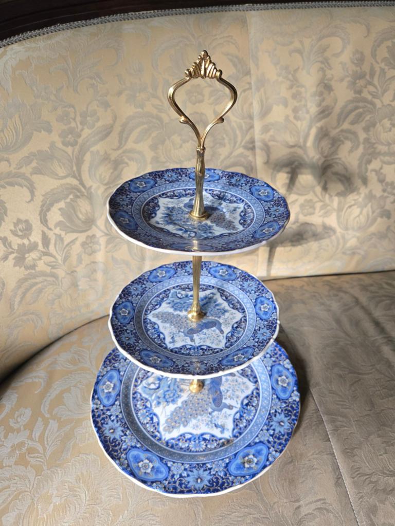 Prachtige étagère met blauw en pauwen, Huis en Inrichting, Woonaccessoires | Etagères, Ophalen