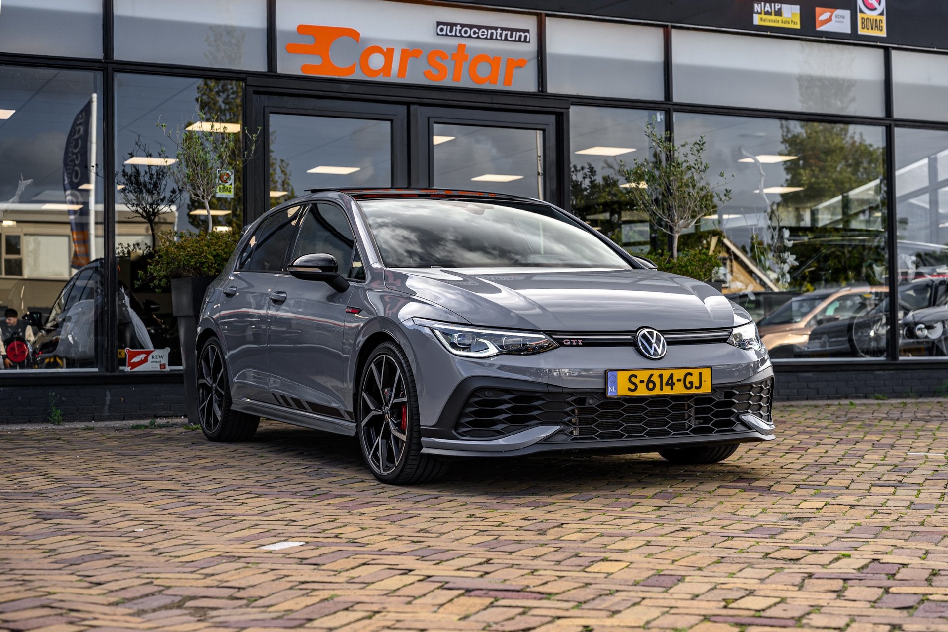 Volkswagen Golf 2.0 TSI GTI|Clubsport | Pano | Cam |, Gebruikt, 1984 cc, 14 km/l, Golf