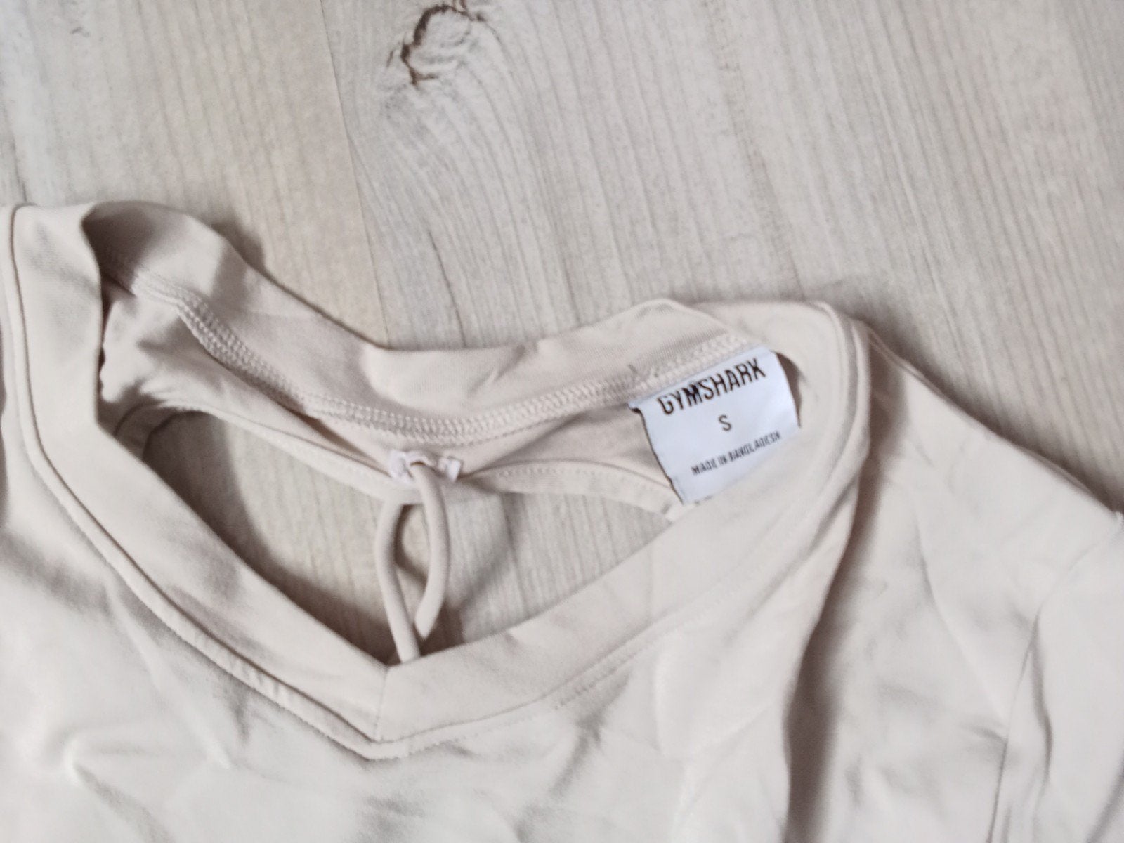 Gymshark sporttop met open rug - Maat S, Ophalen, Beige, Maat 36 (S), Gymshark