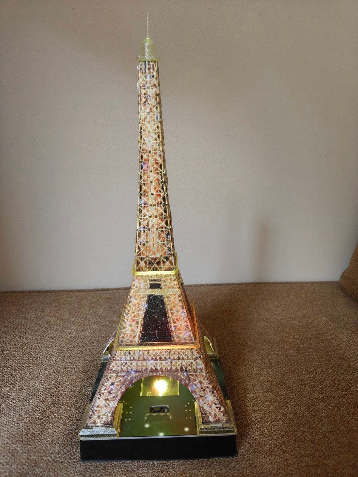 Ravensburger 3D Puzzel Eiffeltoren met LED-verlichting, Ophalen, Minder dan 500 stukjes, Zo goed als nieuw, Rubik's of 3D-puzzel