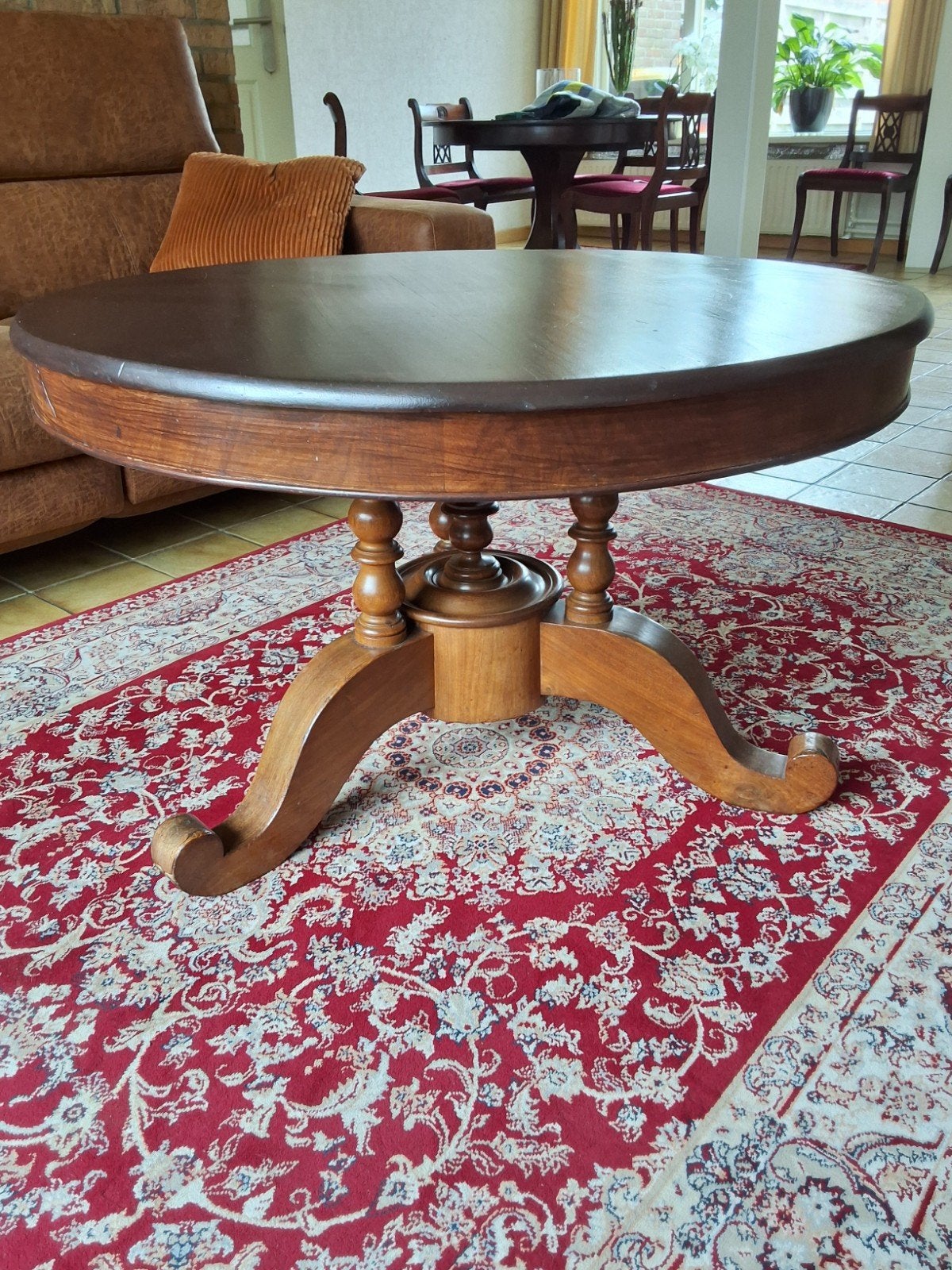 salontafel rond hout, Ophalen