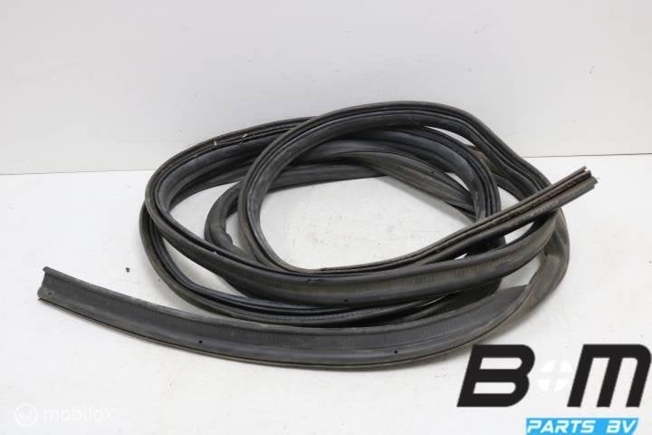 Achterkleprubber VW Transporter T5 GP, Auto-onderdelen, Gebruikt