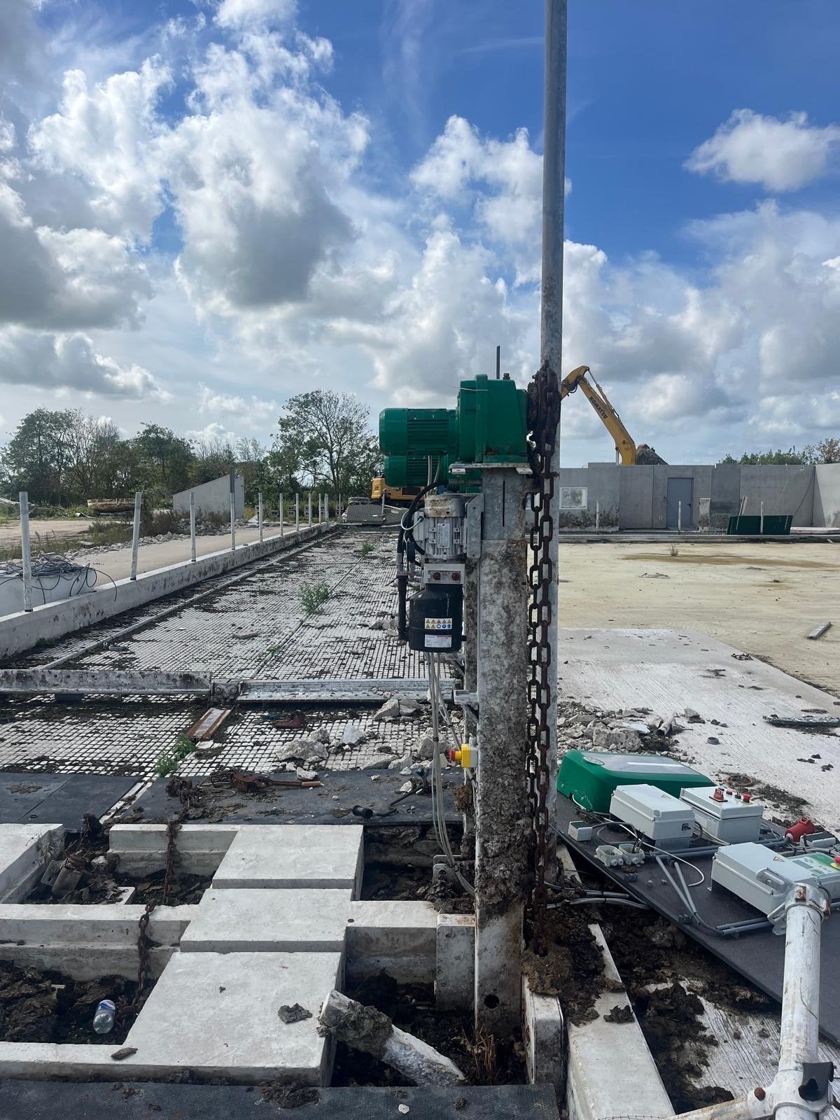 Elektrische mestketting voor efficiënte mestverwijdering, Ophalen