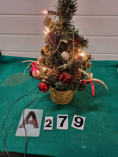 -	kerstboompje met verlichting, Ophalen of Verzenden, 'T Olde Gre-j, Info@toldegrej.nl, Endepoelstraat 20f Didam