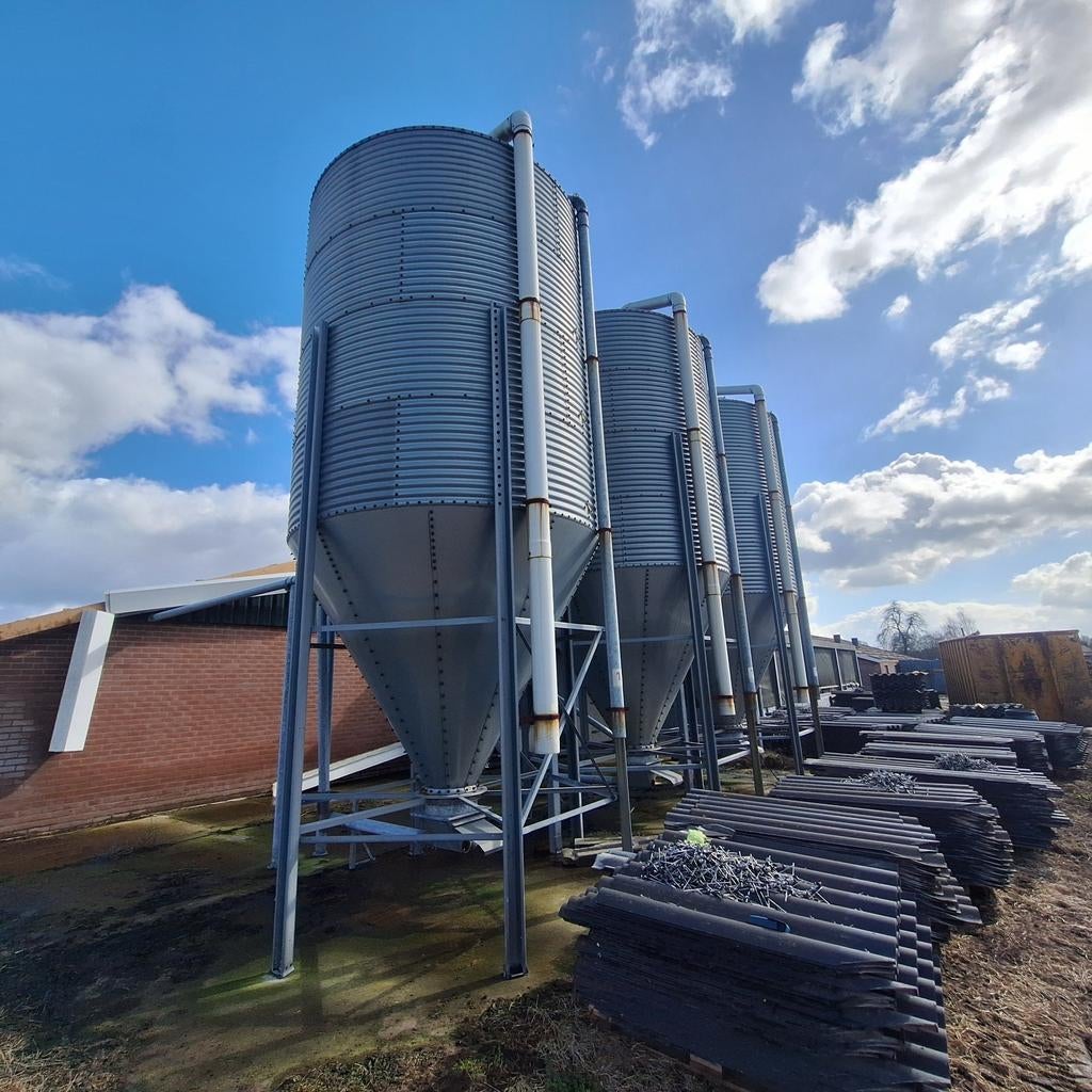 Voersilo's, Overige materialen, Overige typen, Ophalen of Verzenden, Minder dan 2 meter
