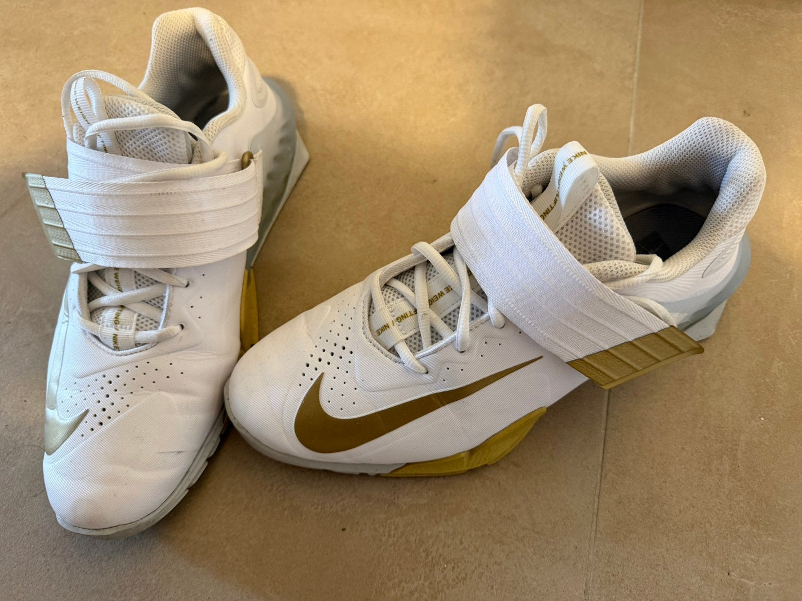 Nike Savaleos US Size 10.5, Ophalen of Verzenden, Overige typen