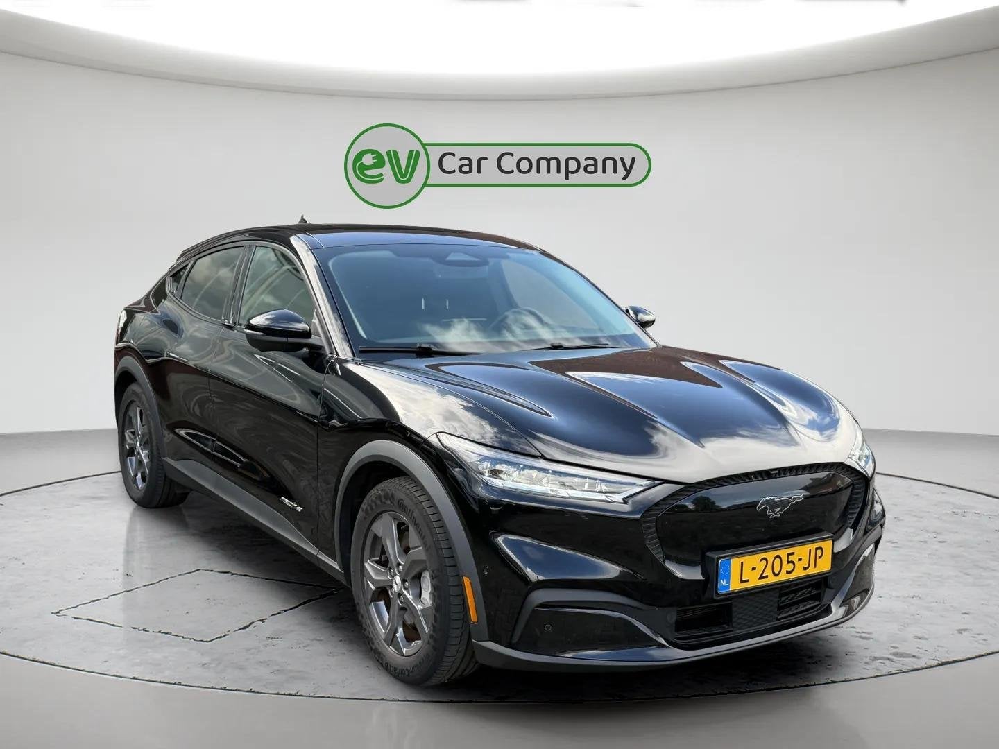 Ford Mustang Mach-E RWD 75 kWh | SOH 93% | 360 Camera | CarP, Automaat, Dealer onderhouden, Achterwielaandrijving, Gebruikt