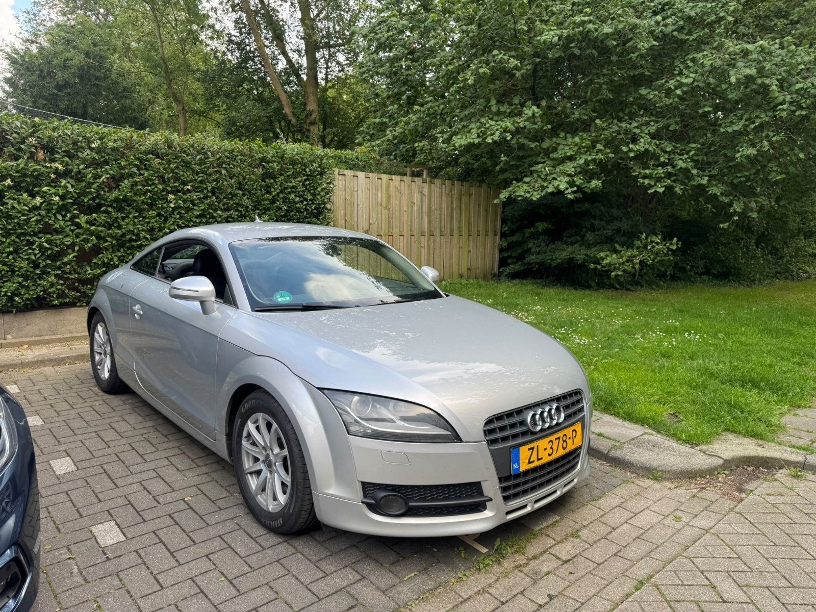 Audi TT 2.0 Tfsi 200PK goed onderhouden., TT, Zwart, 4 cilinders, 1984 cc