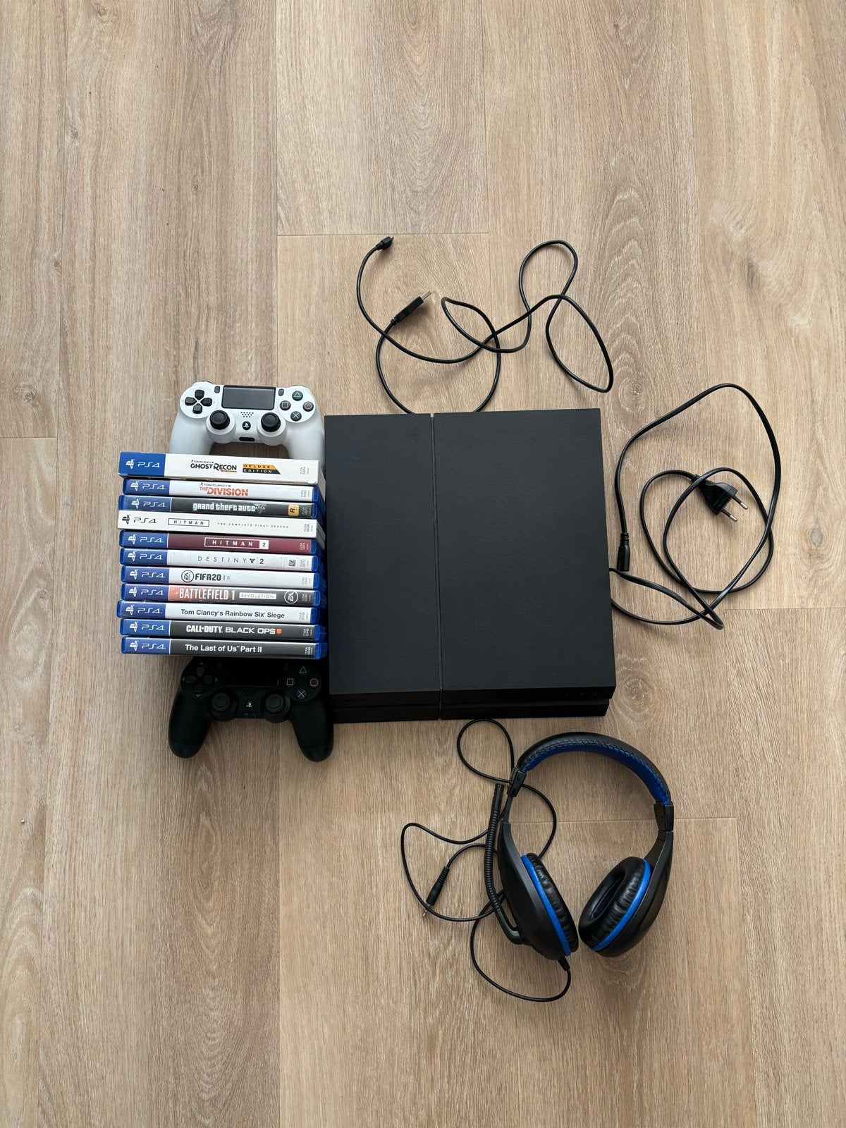 PlayStation 4 met 2 controllers en games, Spelcomputers en Games, Ophalen, Met 2 controllers, Original, 500 GB