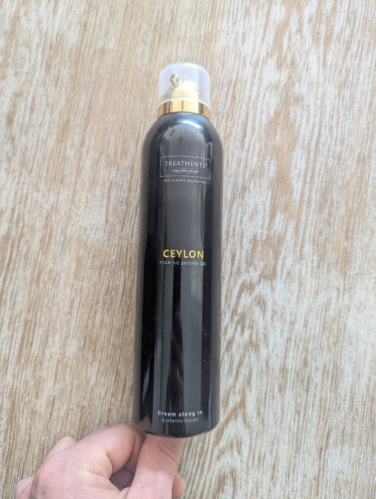 TREATMENTS CEYLON Foaming Shower Gel 04530, Ophalen of Verzenden, Gebruikt, Bad & Douche