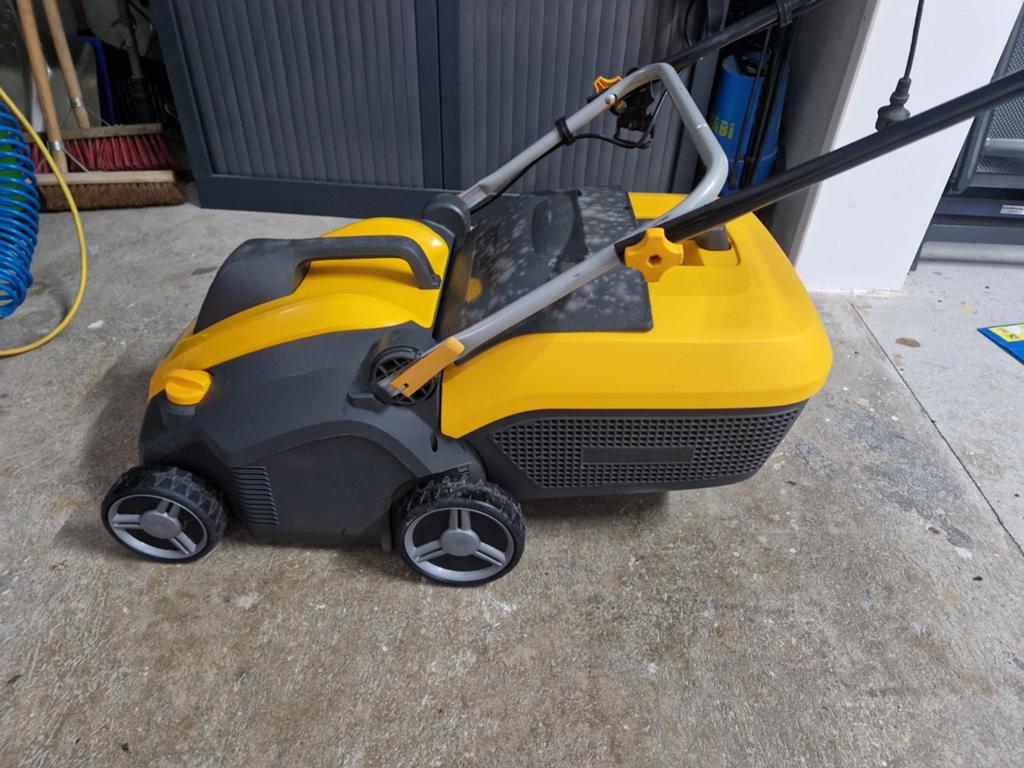 Stiga SV 415 E Verticuteermachine / Gazonbeluchter – Goede s, Ophalen of Verzenden, Gebruikt