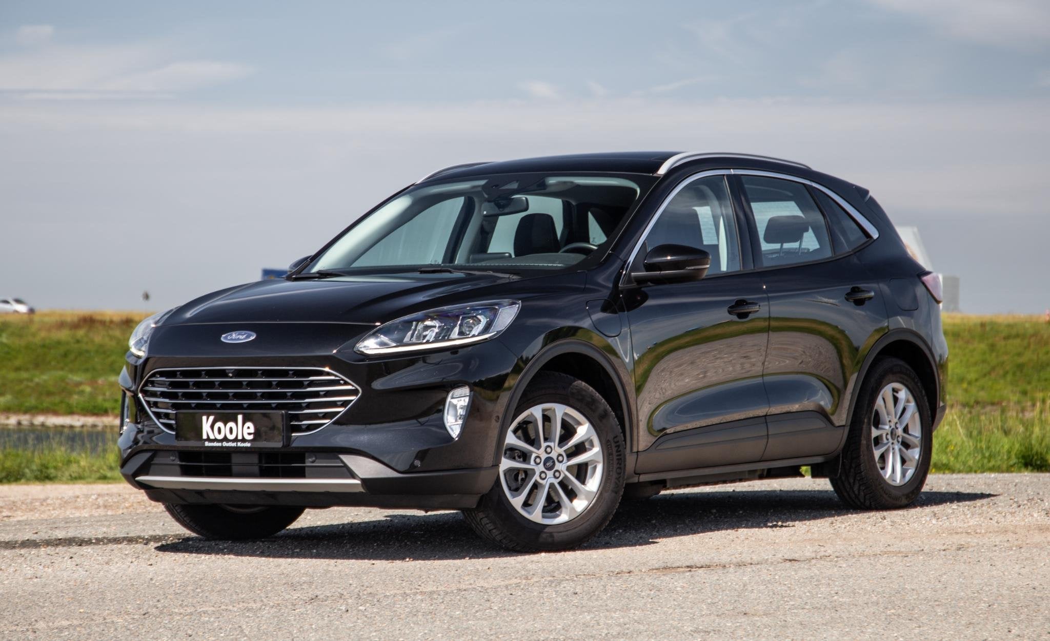 Ford Kuga 2.5 PHEV Titanium PANORAMA DAK / CAMERA / ADAPTIVE, Auto's, Gebruikt, Euro 6, 4 cilinders, Zwart